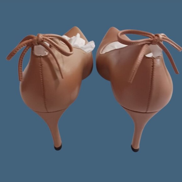 Stuart Weitzman Peekamids Bambina Nappa Leather Pointed Toe Heels M6.5 Nude - Picture 7 of 10
